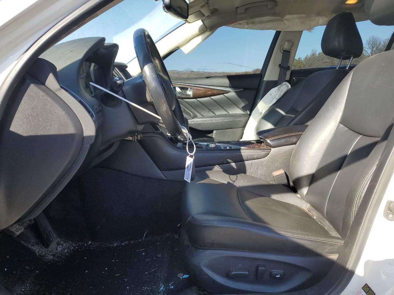 2019 INFINITI Q50 LUXE - Image 7