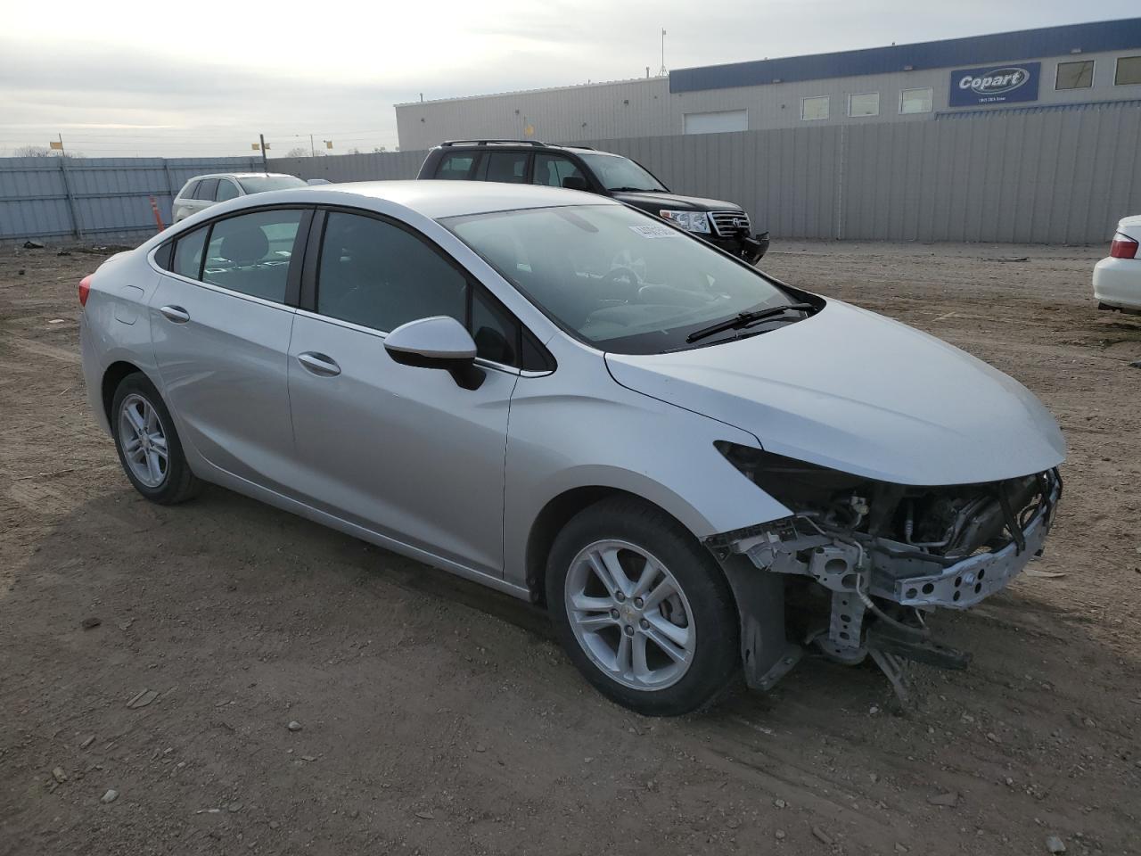2017 CHEVROLET CRUZE LT - Image 4