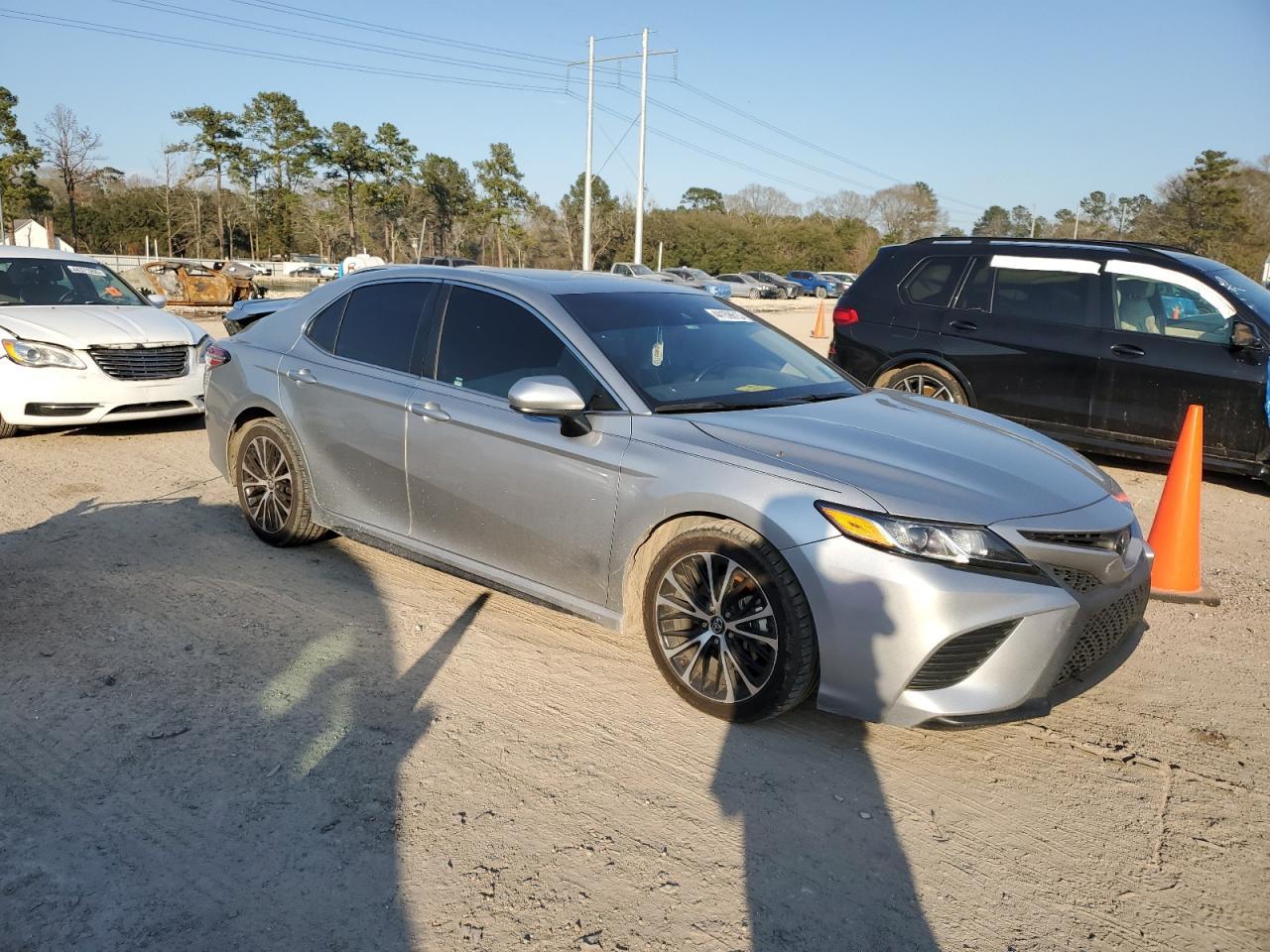 2020 TOYOTA CAMRY SE - Image 4