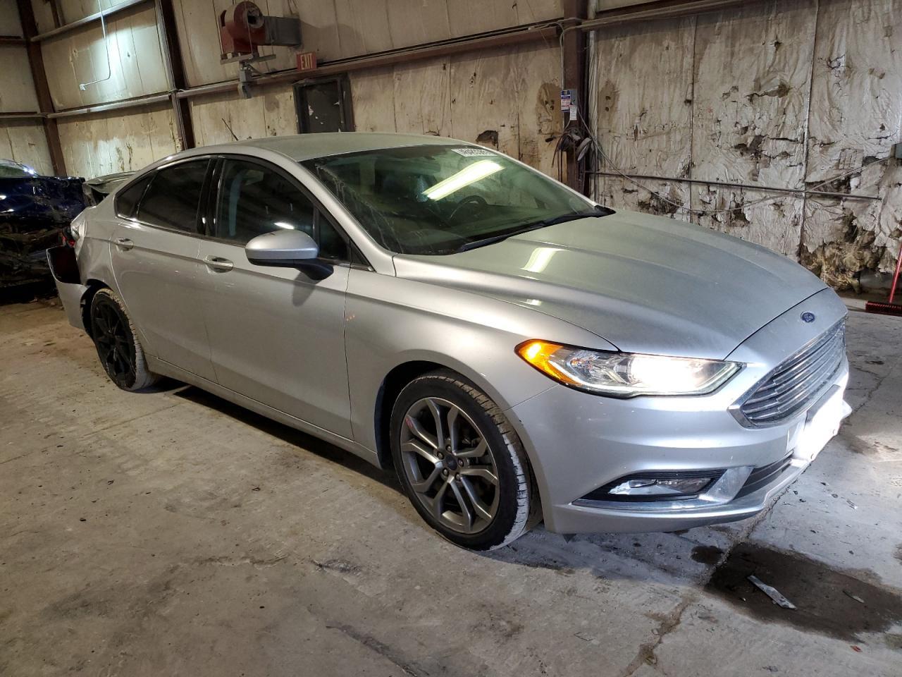 2017 FORD FUSION SE - Фото 4