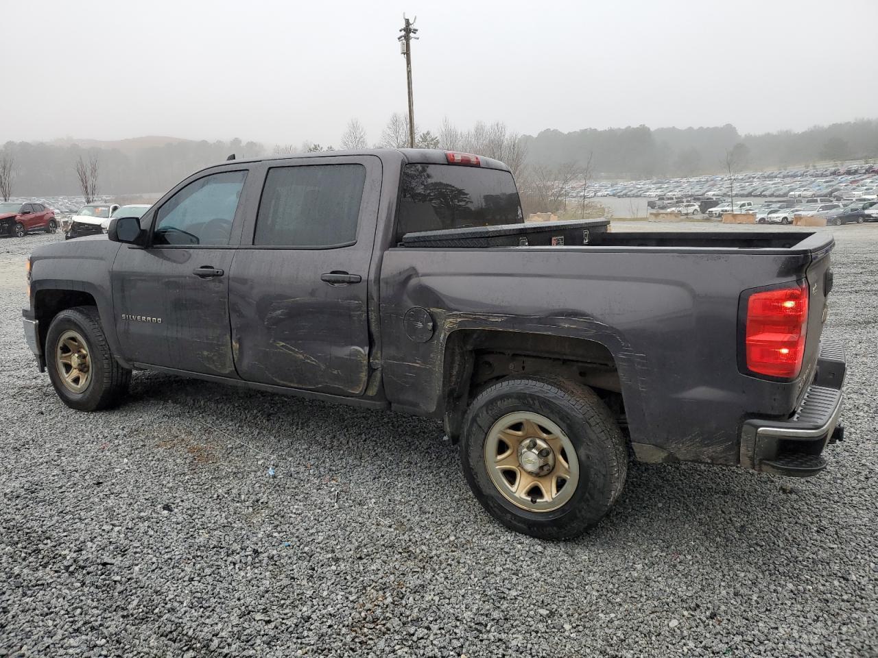 2015 CHEVROLET SILVERADO - Image 2