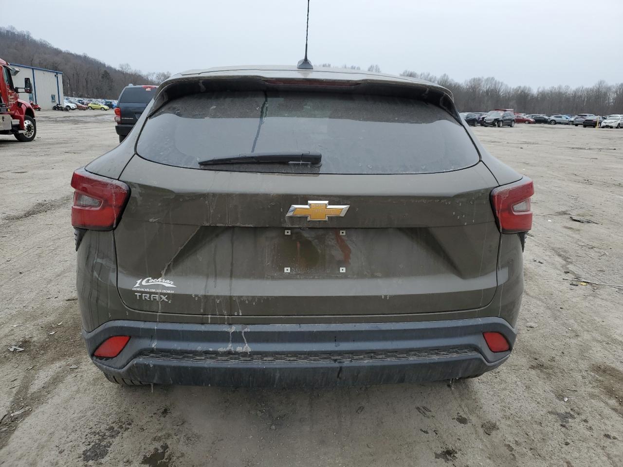 2024 CHEVROLET TRAX LS - Image 6