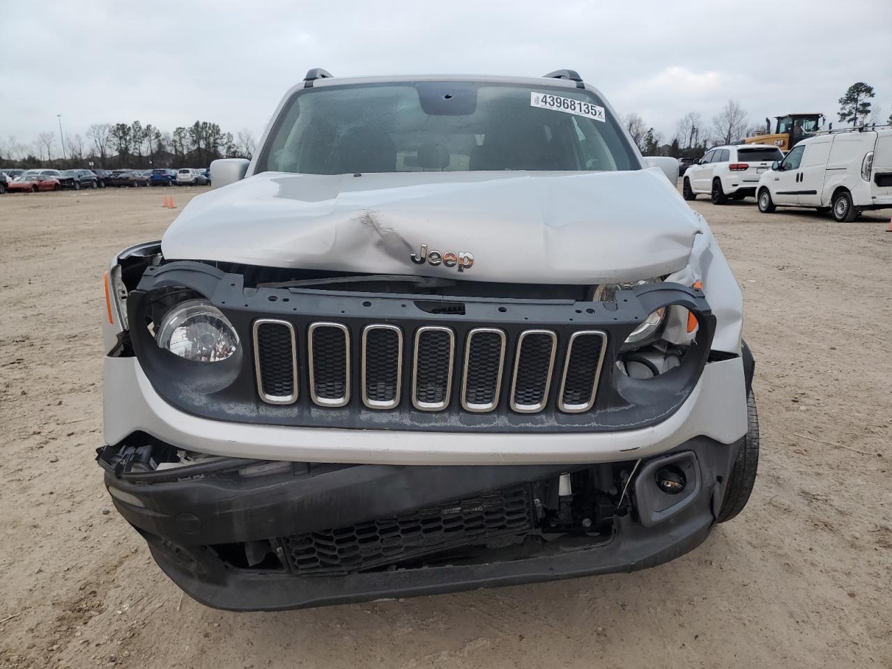2018 JEEP RENEGADE L - Image 5
