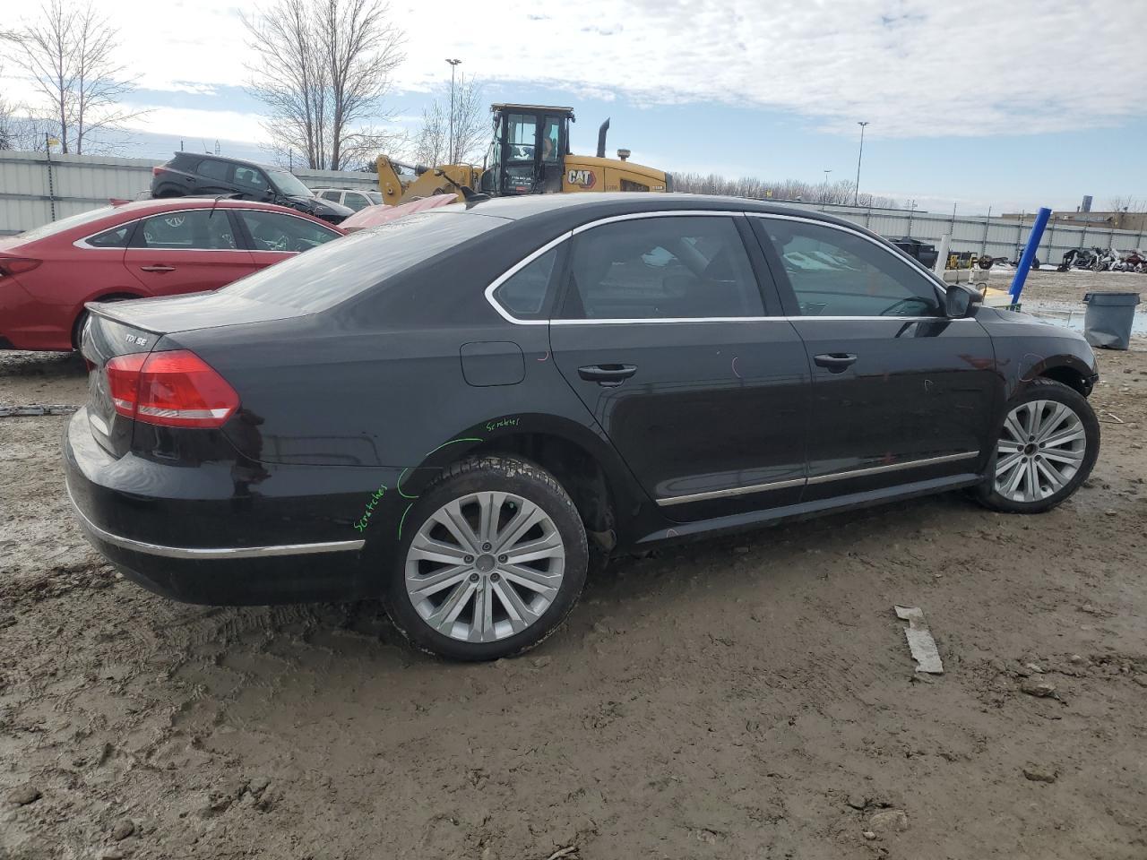 2014 VOLKSWAGEN PASSAT SE - Image 3
