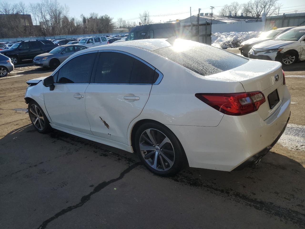 2019 SUBARU LEGACY 2.5 - Image 2