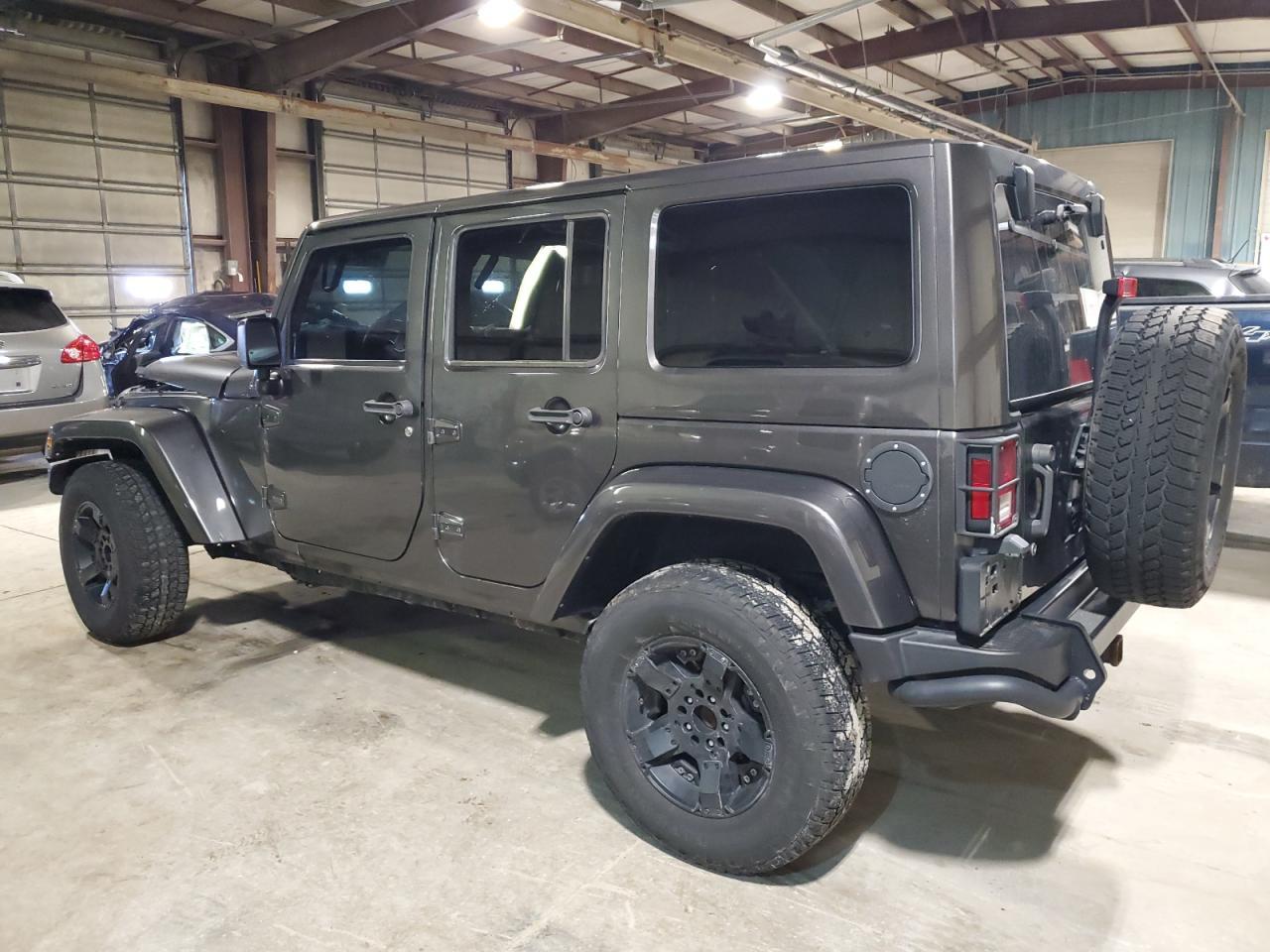 2017 JEEP WRANGLER U - Image 2