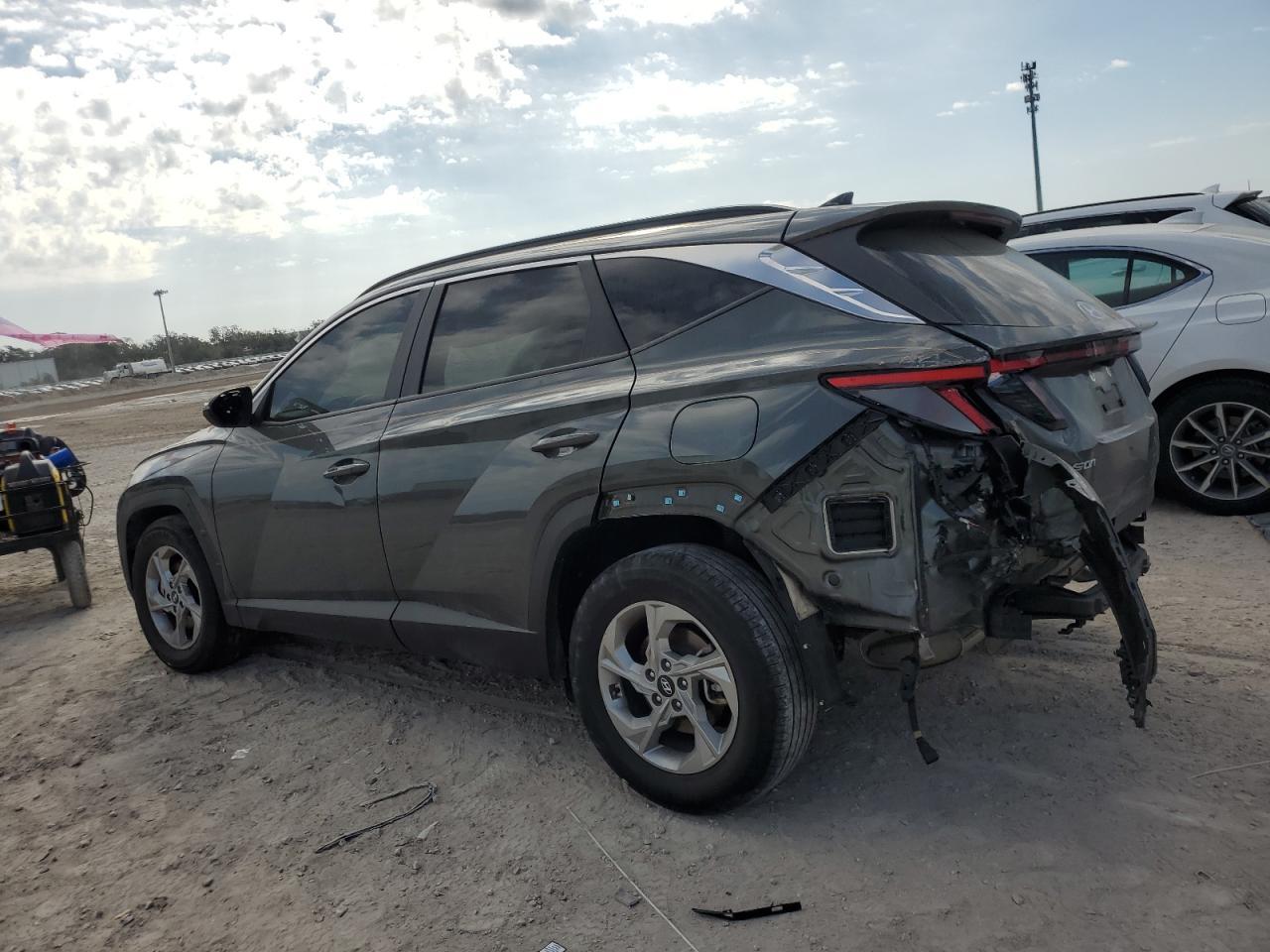 2023 HYUNDAI TUCSON SEL - Фото 2