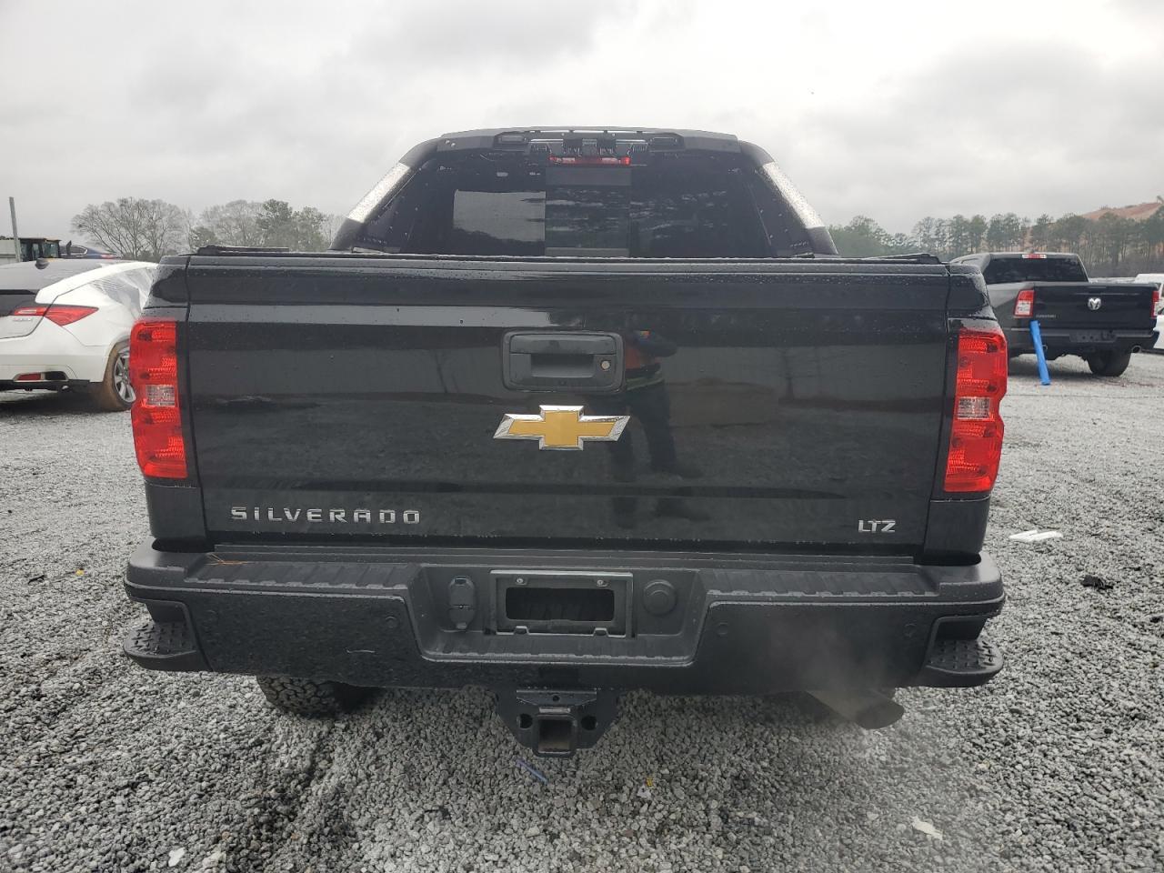 2017 CHEVROLET SILVERADO - Фото 6
