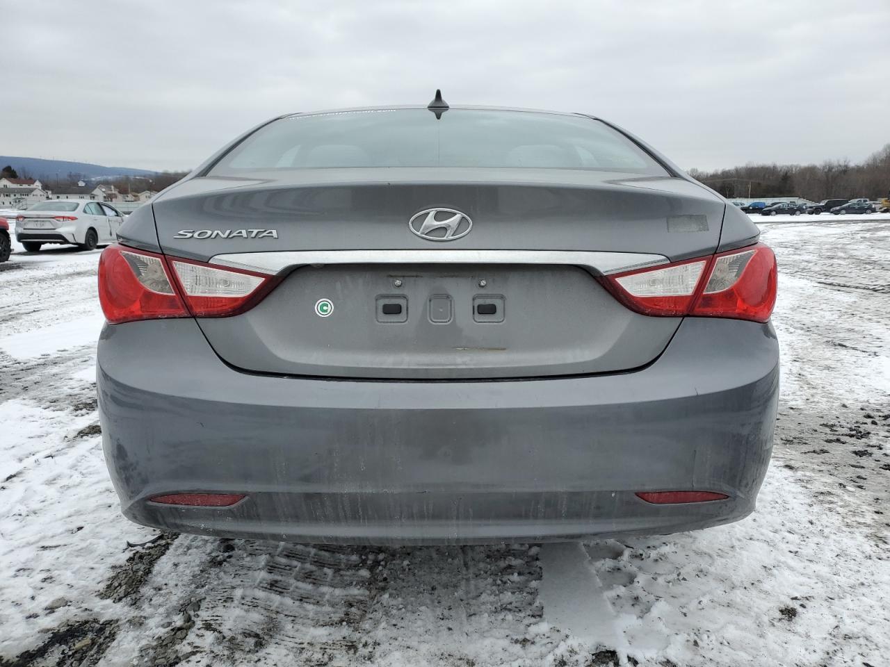 2013 HYUNDAI SONATA GLS - Image 6