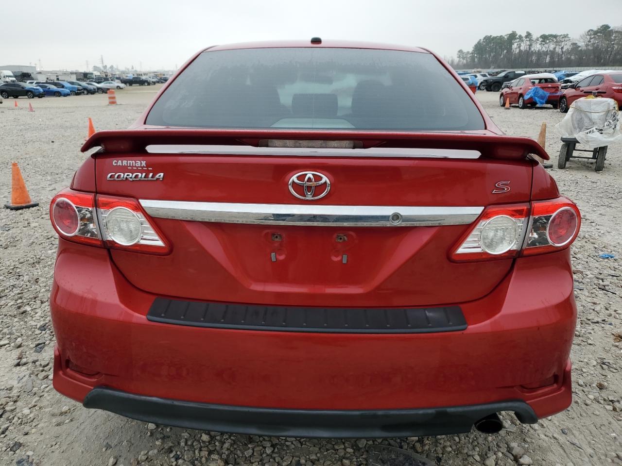 2013 TOYOTA COROLLA BA - Фото 6