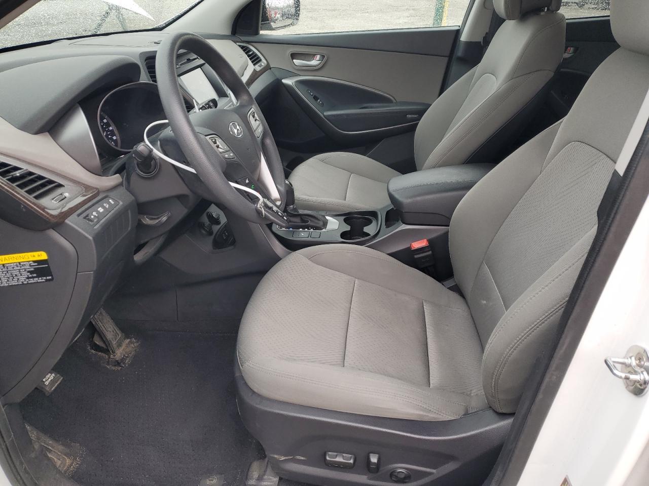 2017 HYUNDAI SANTA FE S - Image 7