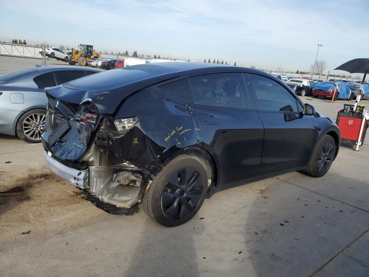 2025 TESLA MODEL Y - Image 3