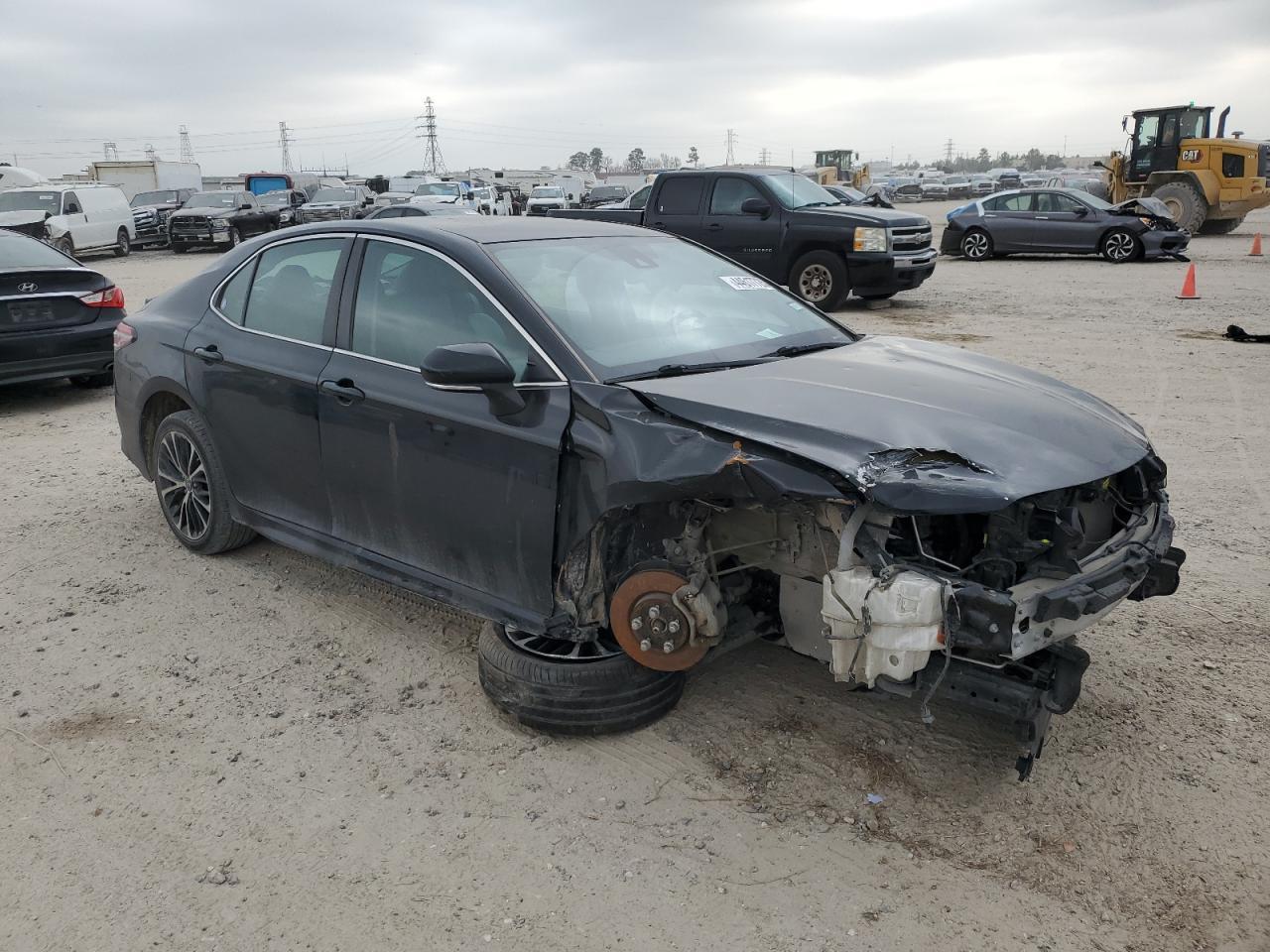 2019 TOYOTA CAMRY L - Фото 4