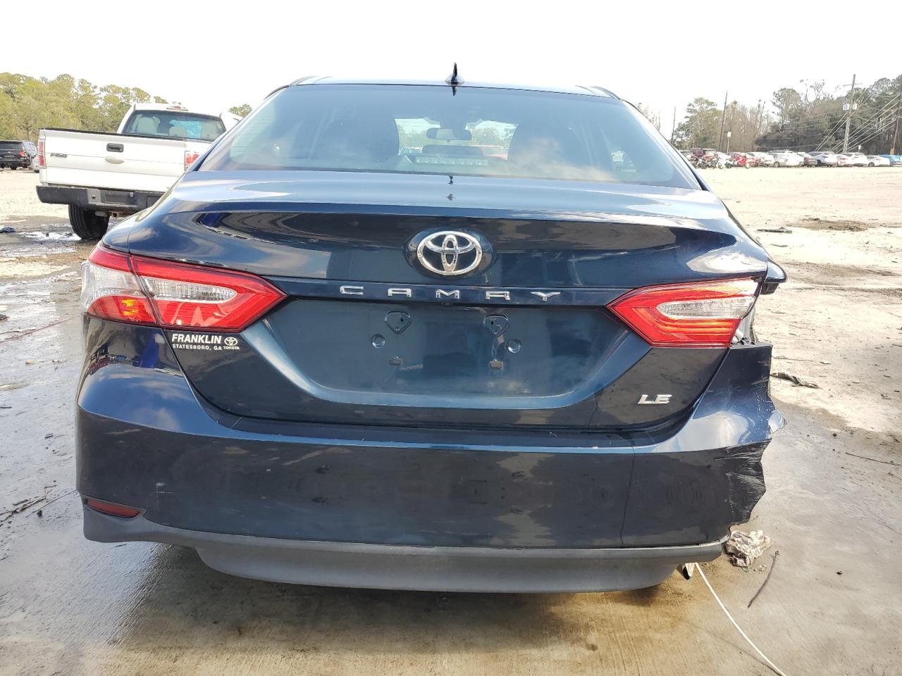 2020 TOYOTA CAMRY LE - Фото 6