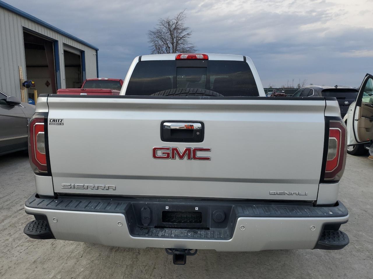 2018 GMC SIERRA K15 - Image 6
