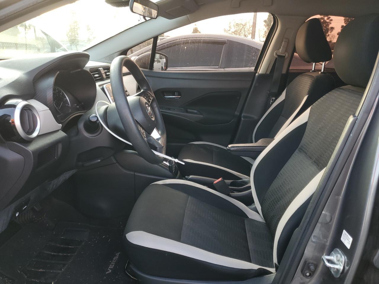 2021 NISSAN VERSA SV - Image 7