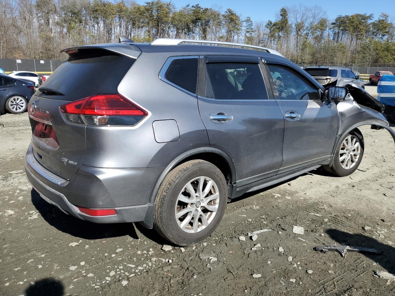 2017 NISSAN ROGUE S - Фото 3