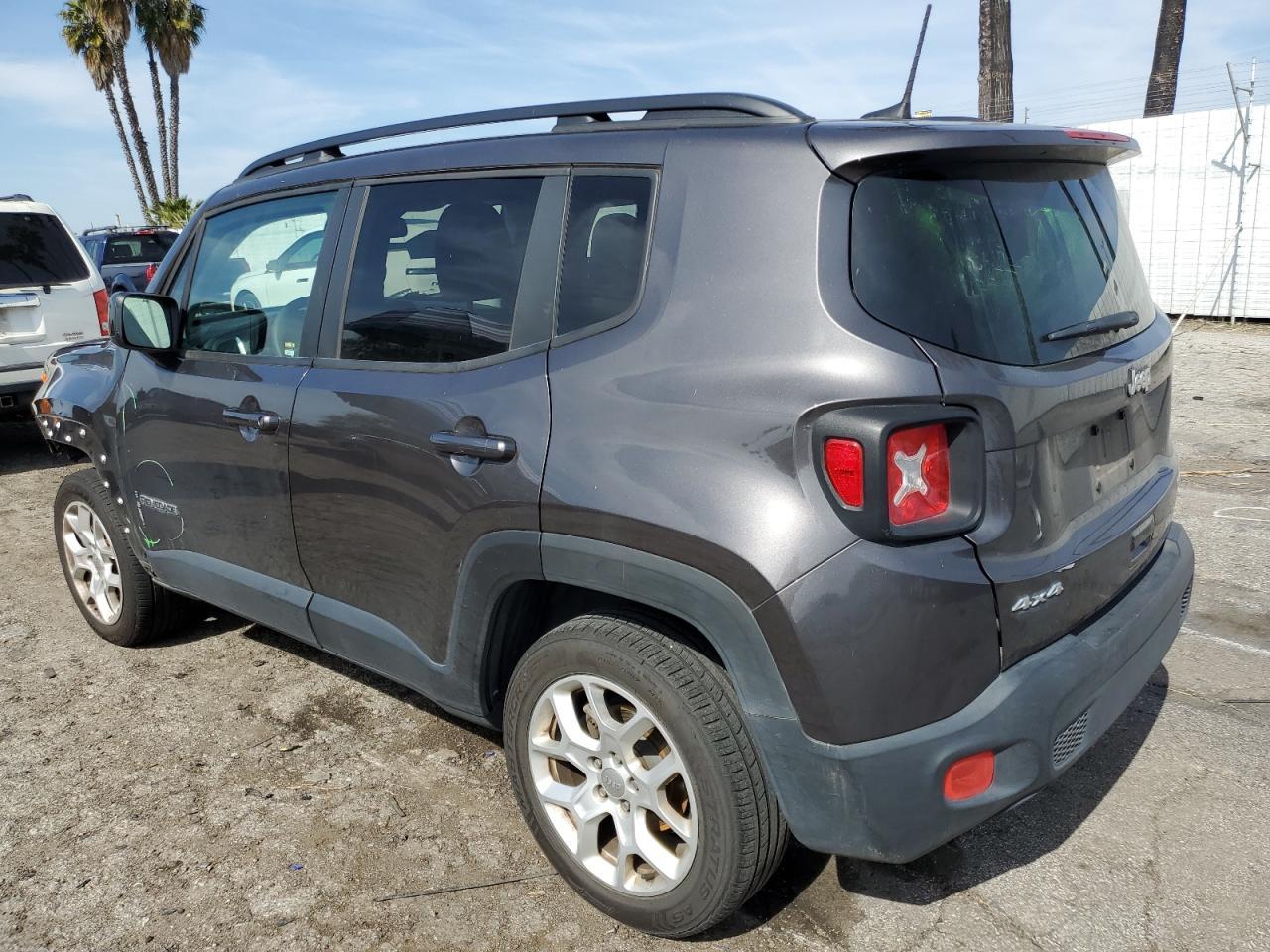 2018 JEEP RENEGADE L - Фото 2