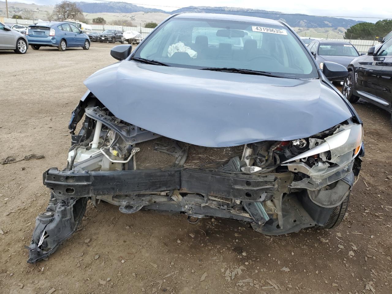 2016 TOYOTA COROLLA L - Фото 5