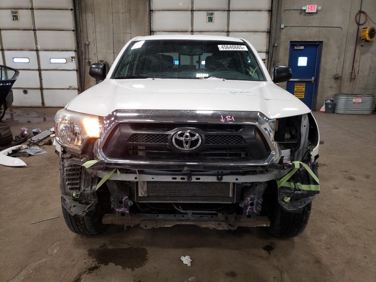 2013 TOYOTA TACOMA DOU - Фото 5