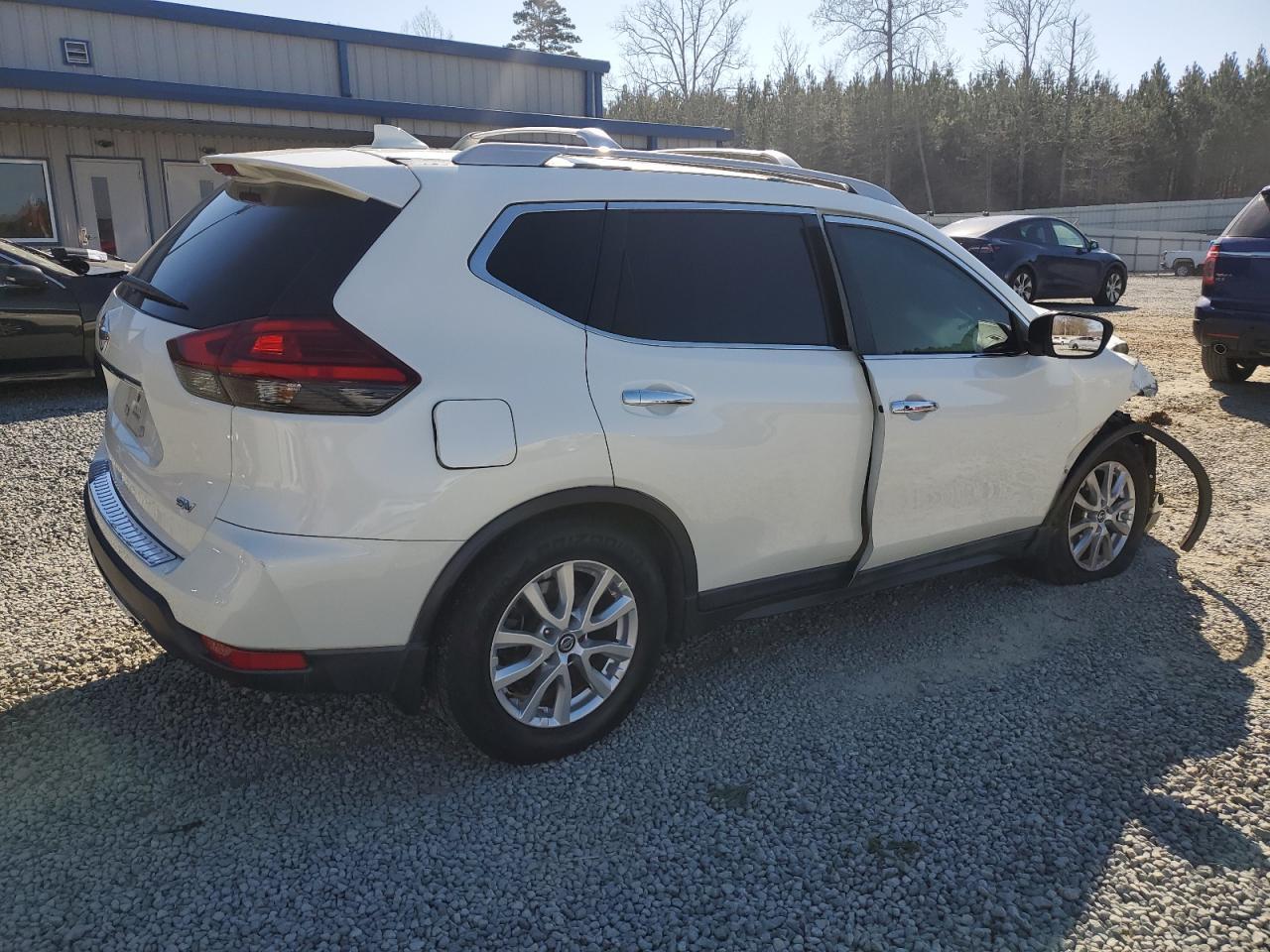 2017 NISSAN ROGUE S - Image 3