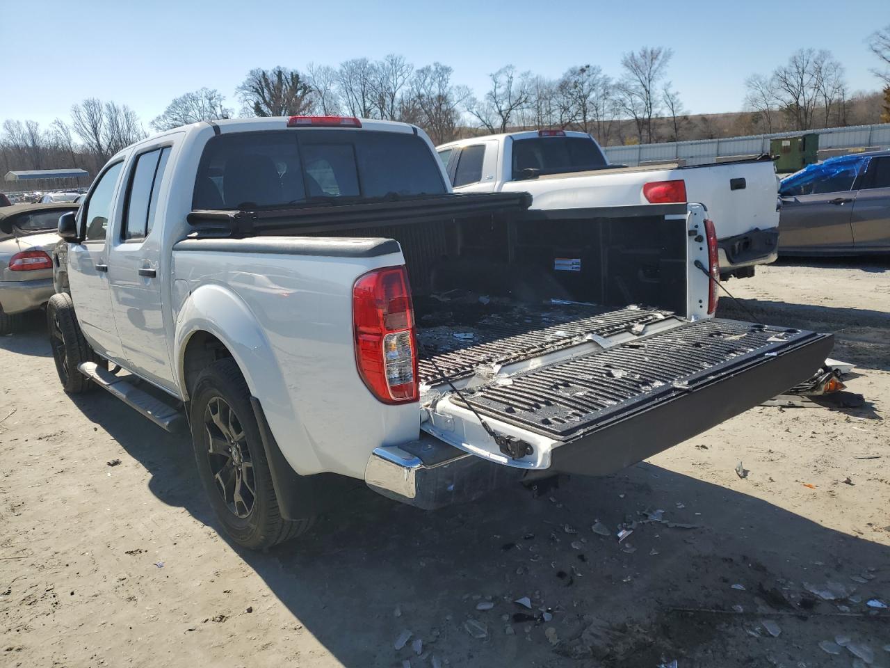 2019 NISSAN FRONTIER S - Фото 2