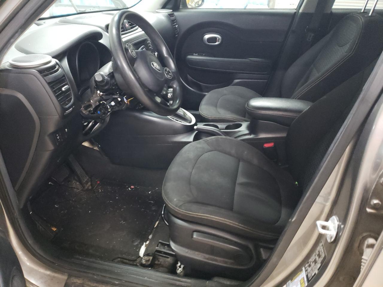 2014 KIA SOUL + - Image 7