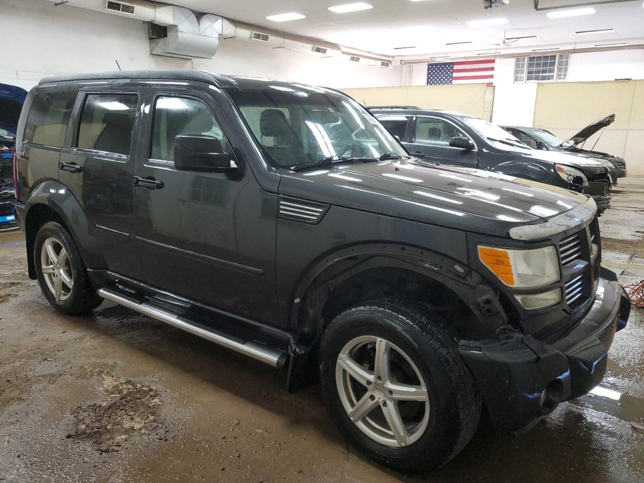 2010 DODGE NITRO SXT - Фото 4