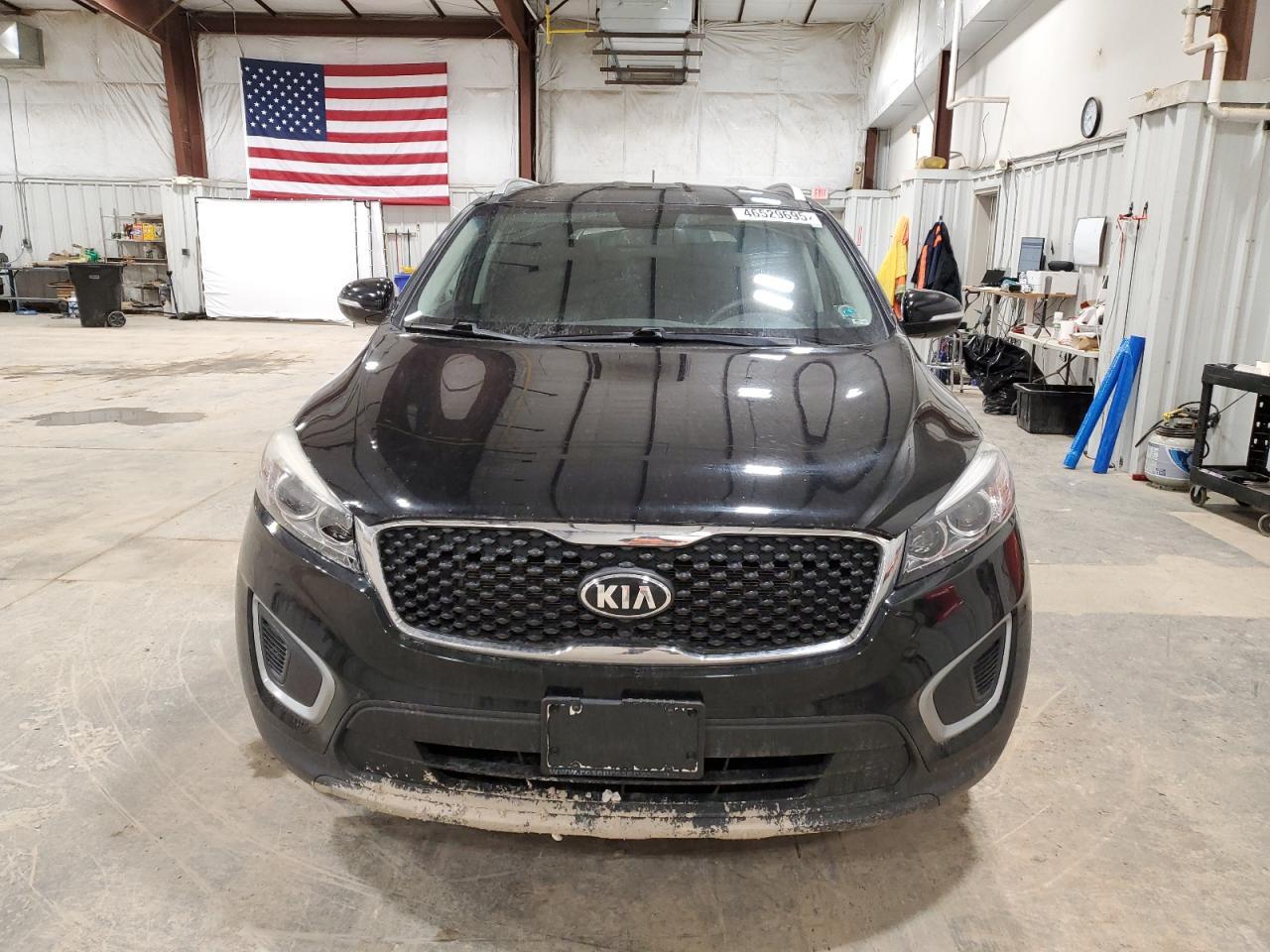2017 KIA SORENTO LX - Фото 5