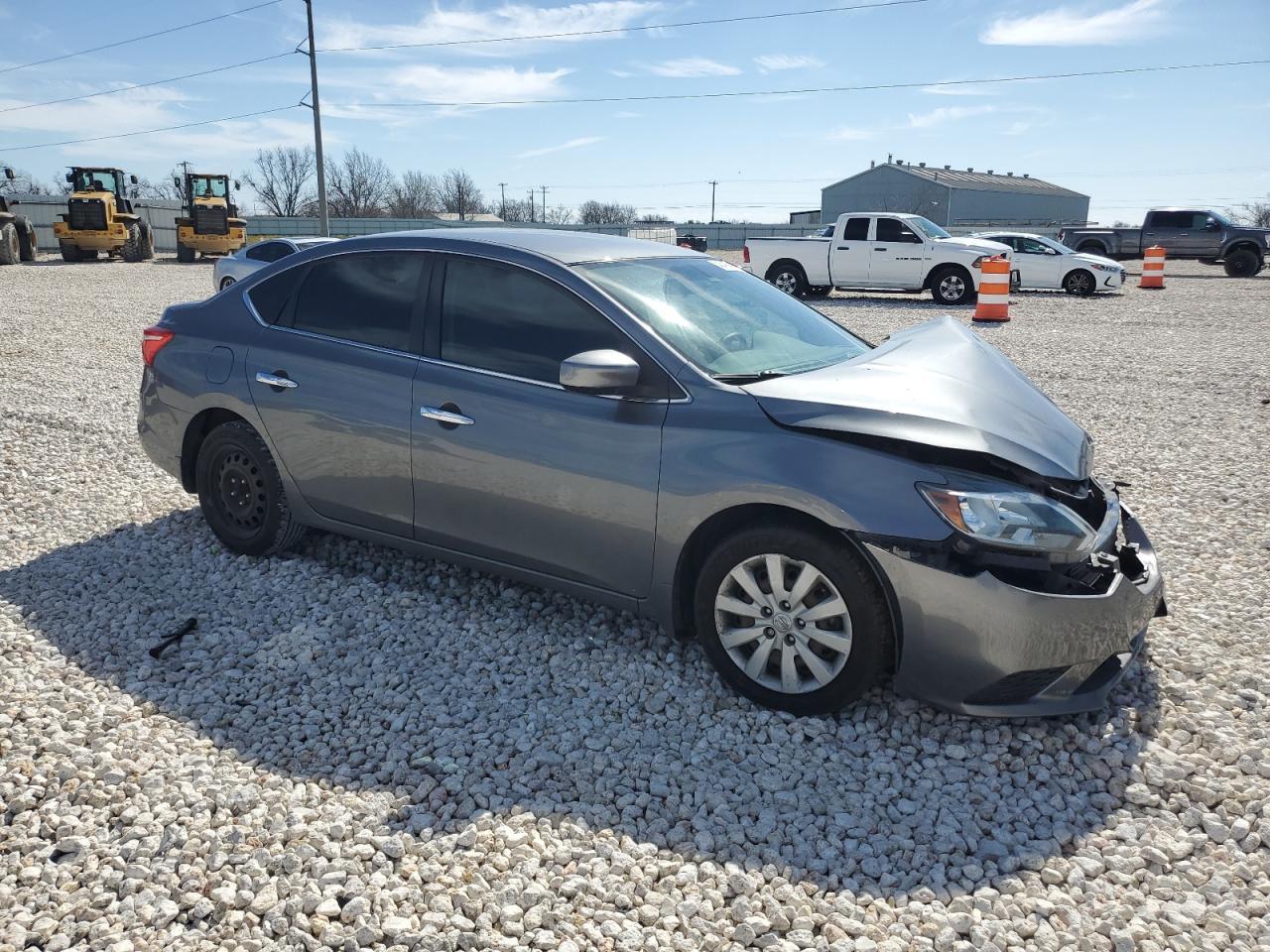 2017 NISSAN SENTRA S - Фото 4