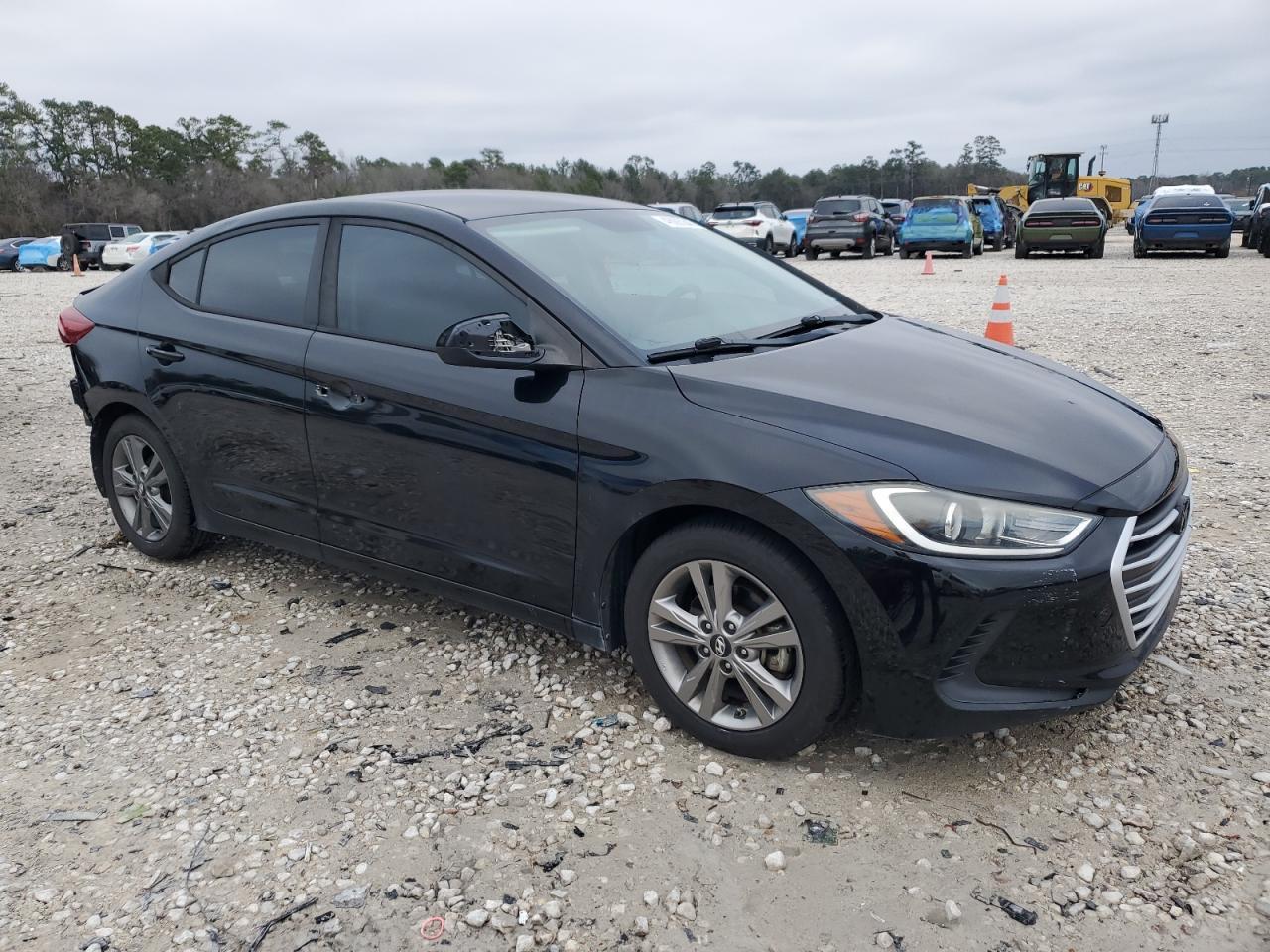2017 HYUNDAI ELANTRA SE - Фото 4