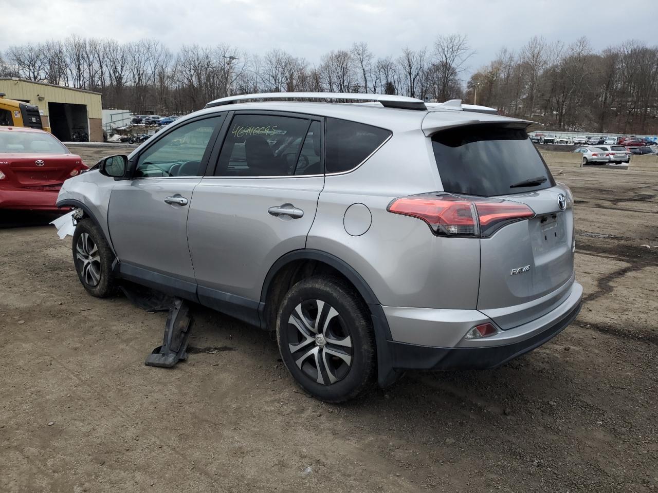 2016 TOYOTA RAV4 LE - Фото 2