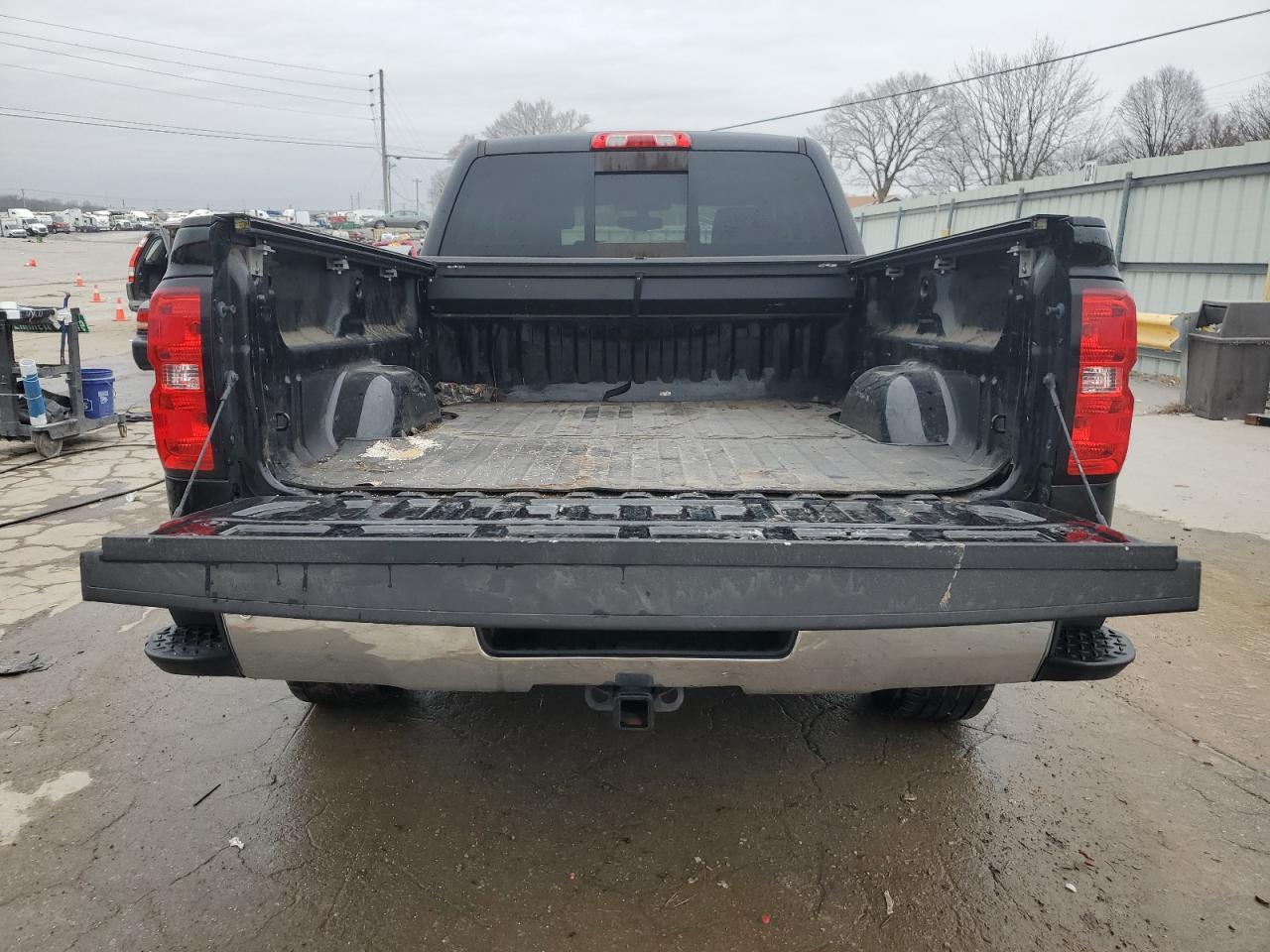 2017 CHEVROLET SILVERADO - Фото 6