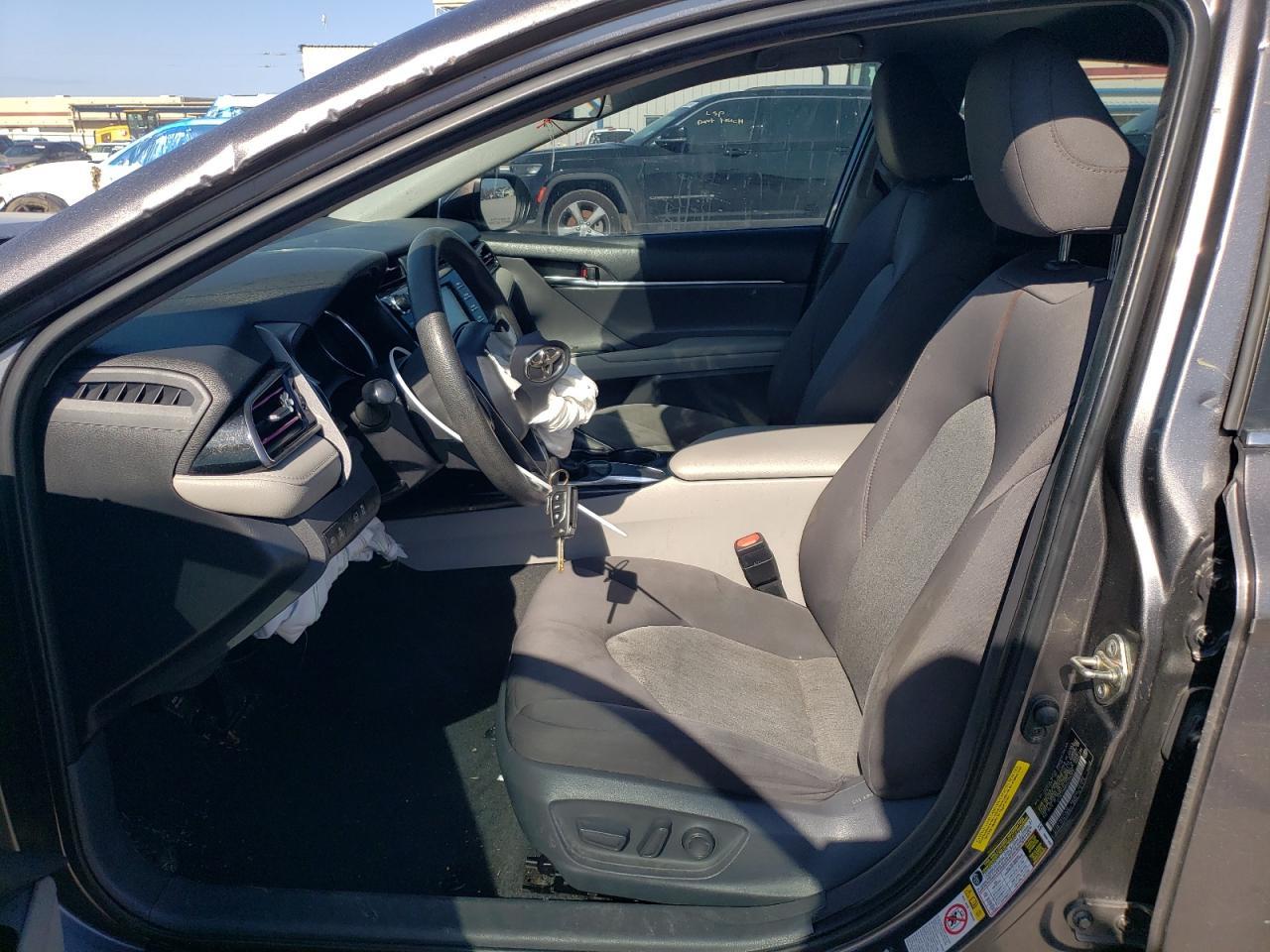 2019 TOYOTA CAMRY L - Image 7