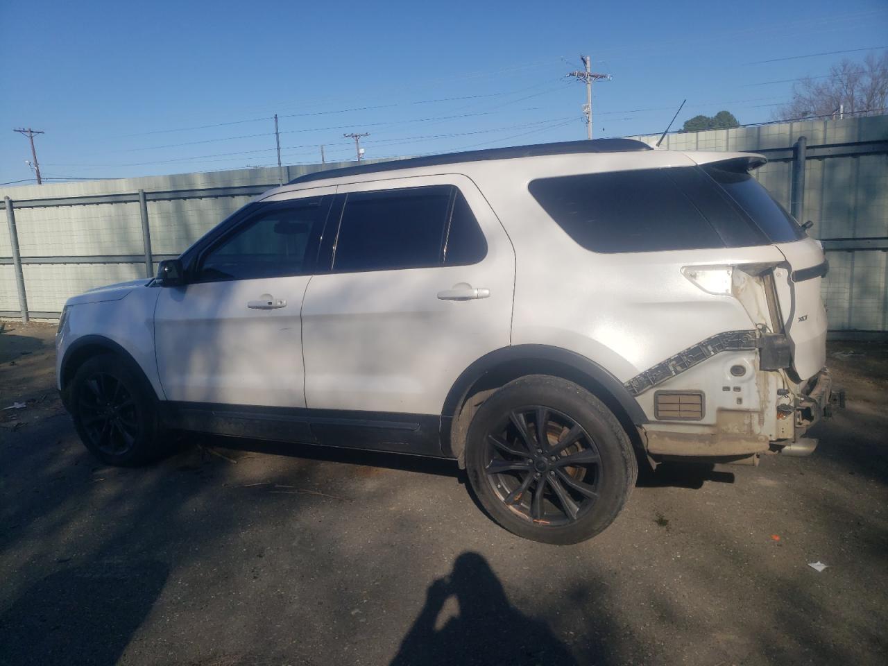 2018 FORD EXPLORER X - Фото 2