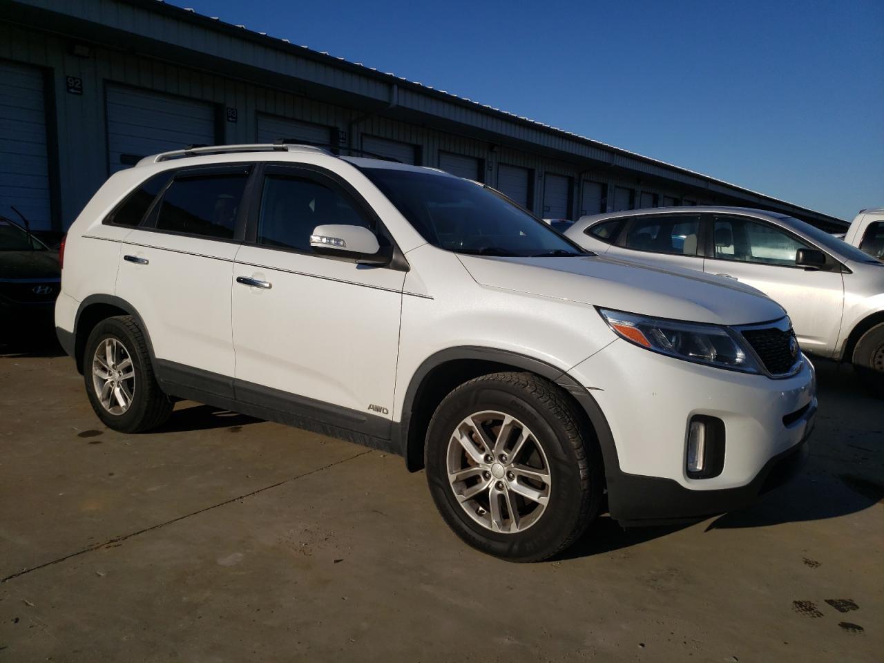 2015 KIA SORENTO LX - Image 4