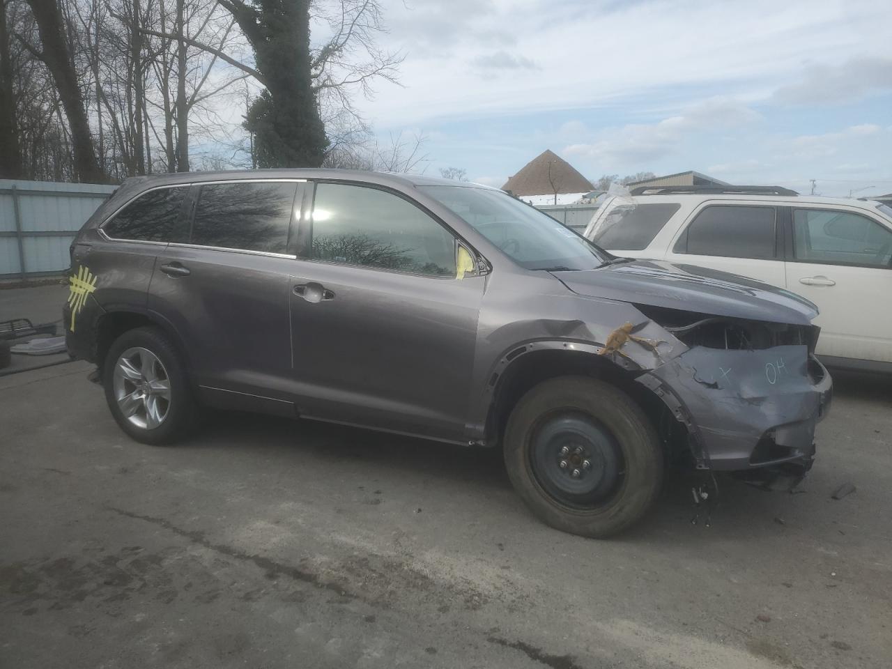 2015 TOYOTA HIGHLANDER - Фото 4