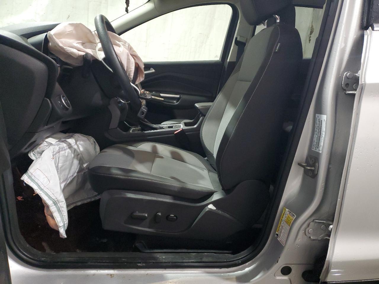 2017 FORD ESCAPE SE - Фото 7