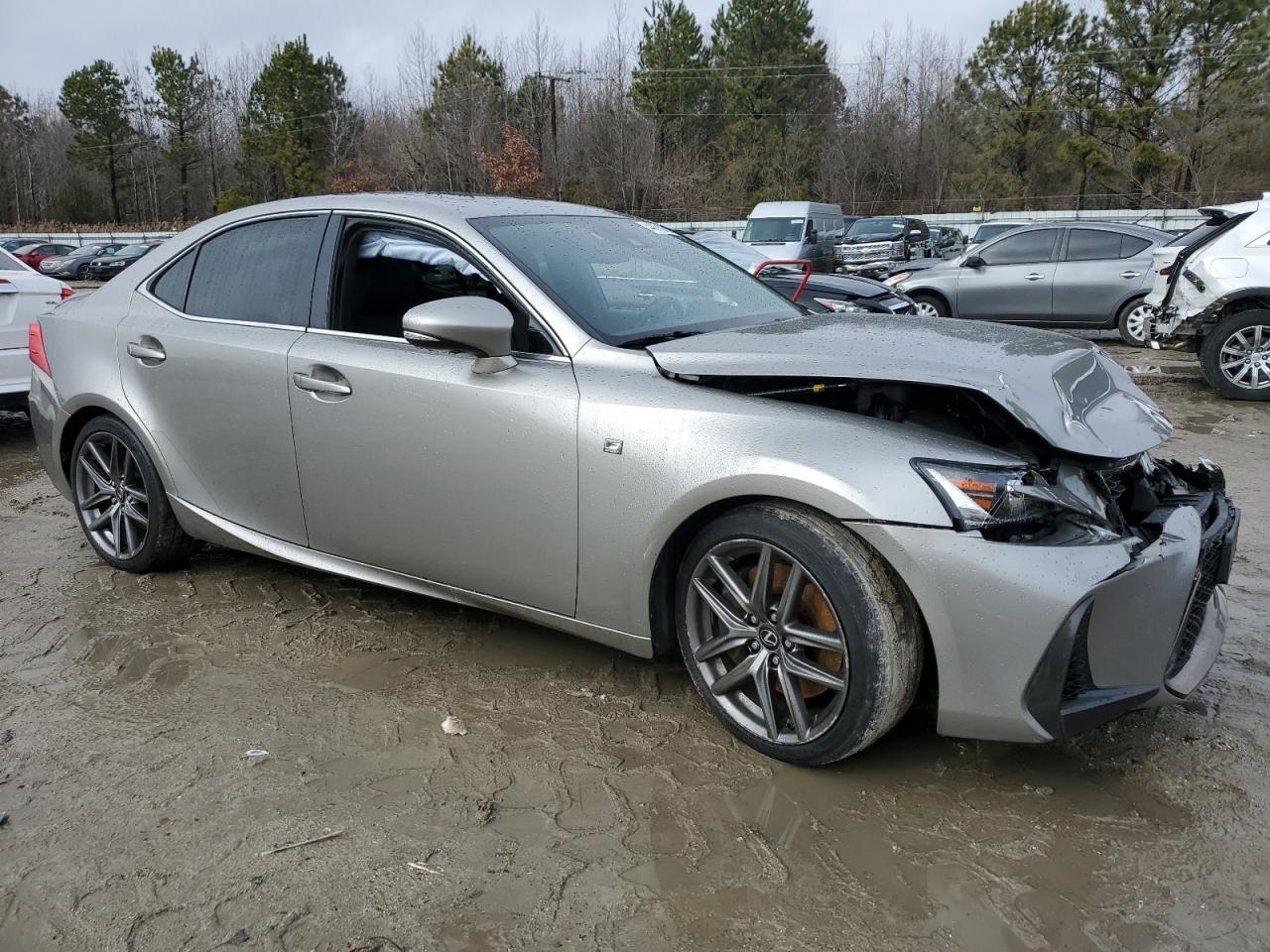 2017 LEXUS IS 200T - Image 4