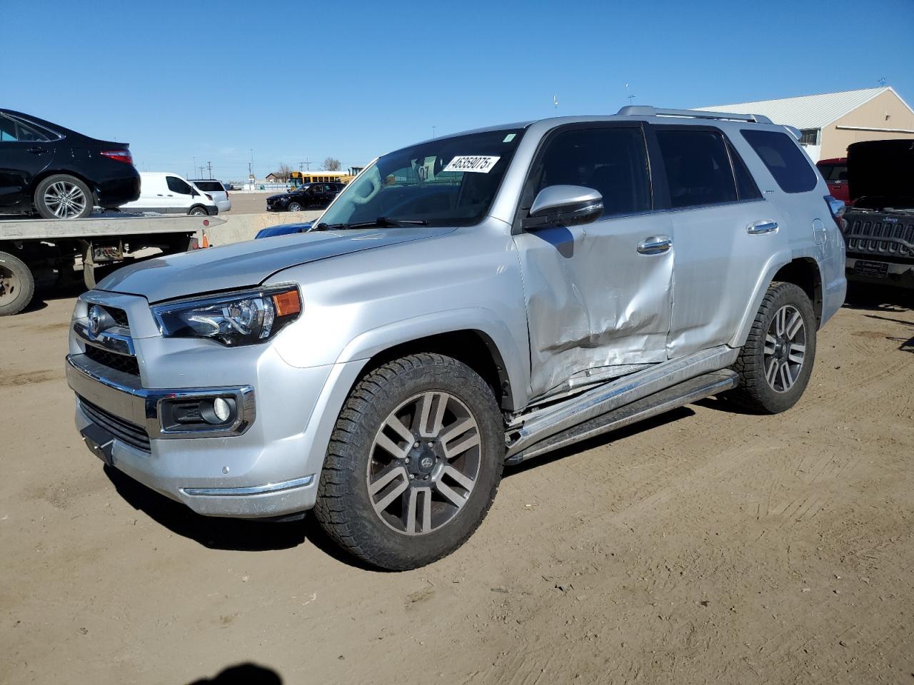 2017 TOYOTA 4RUNNER SR
