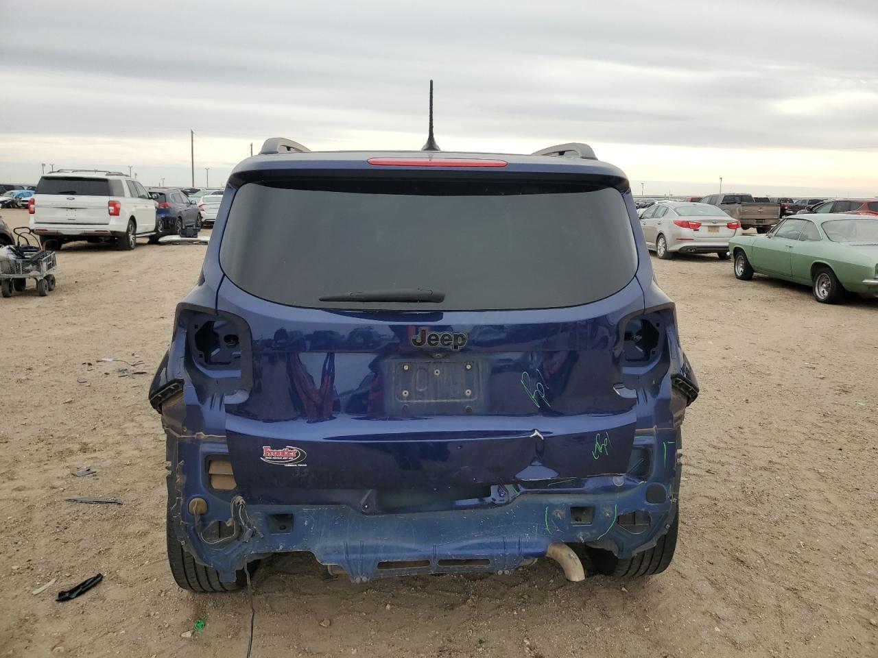 2017 JEEP RENEGADE L - Фото 6