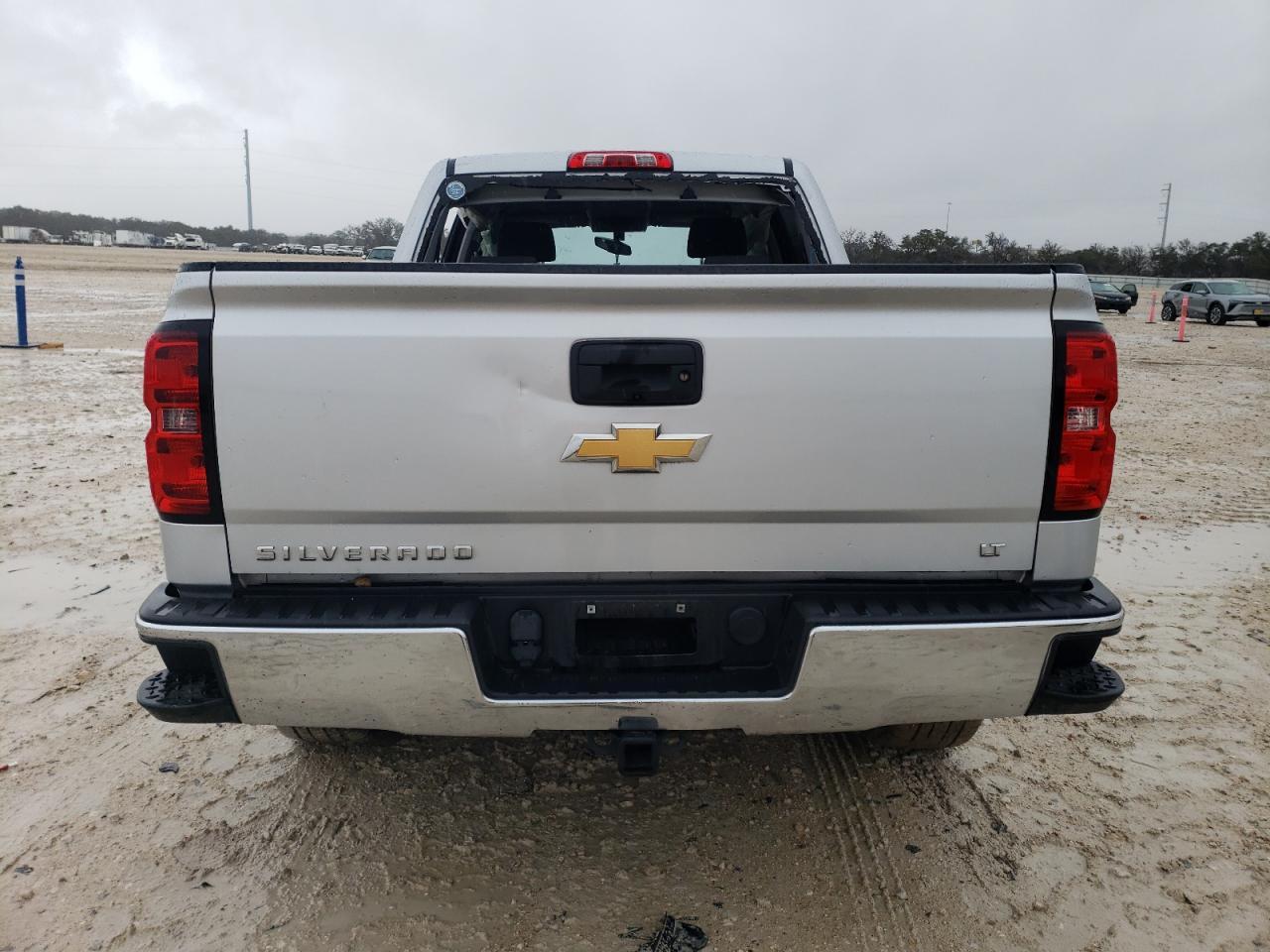 2017 CHEVROLET SILVERADO - Image 6