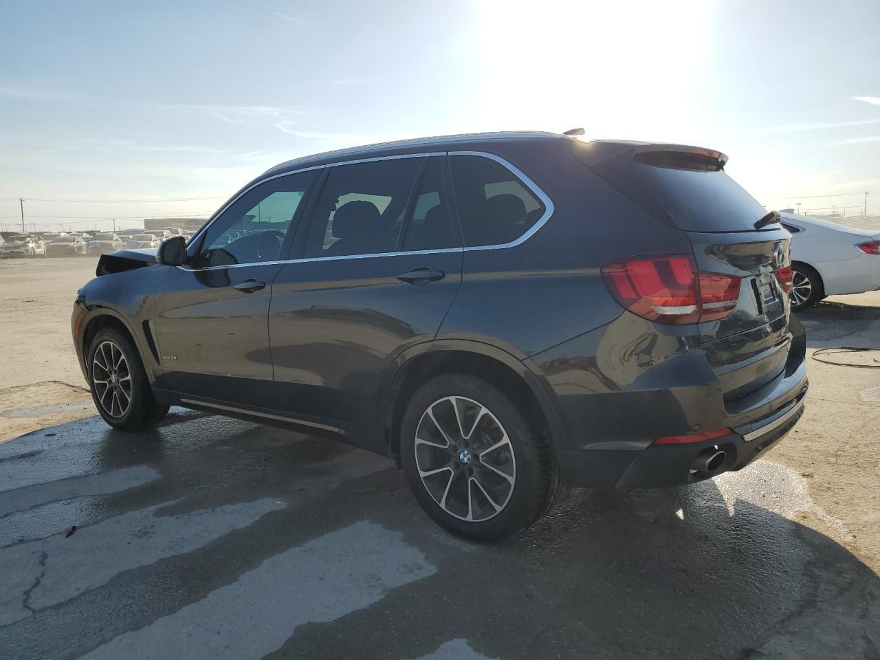 2017 BMW X5 XDRIVE3 - Image 2