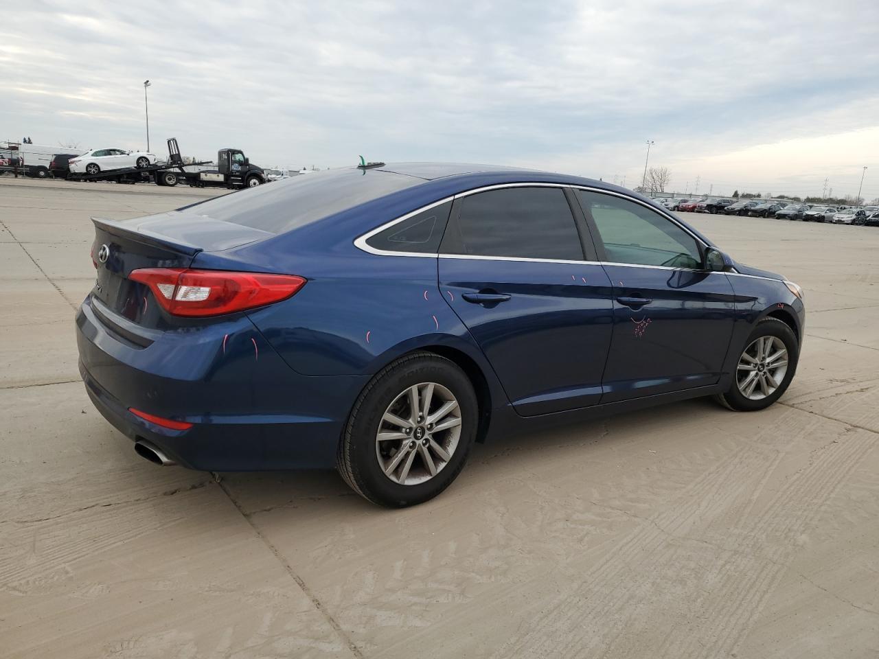 2017 HYUNDAI SONATA SE - Фото 3