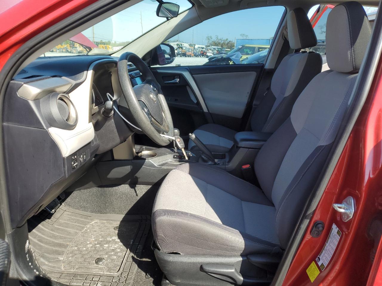 2015 TOYOTA RAV4 XLE - Фото 7