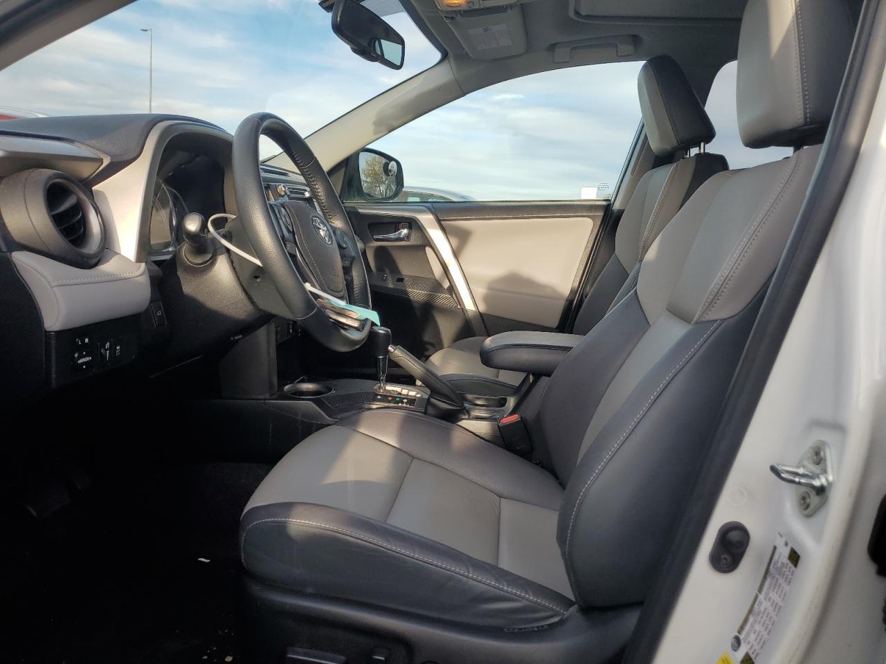 2015 TOYOTA RAV4 LIMIT - Фото 7