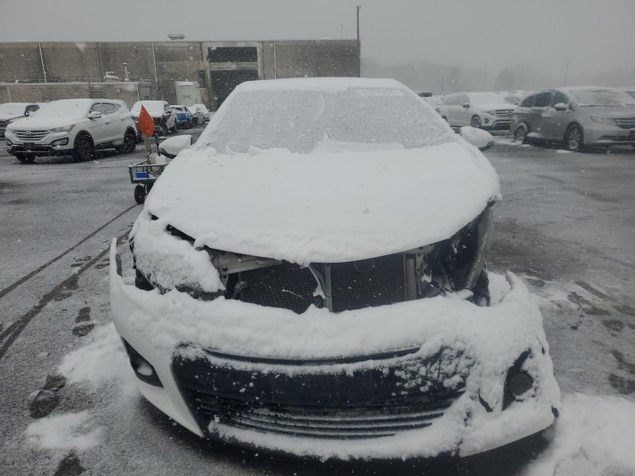 2014 TOYOTA COROLLA L - Фото 5