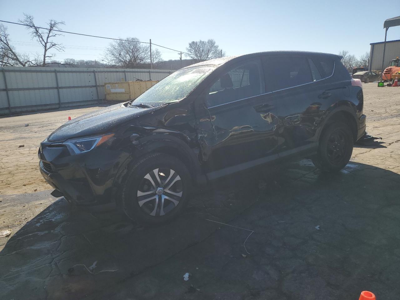 2018 TOYOTA RAV4 LE