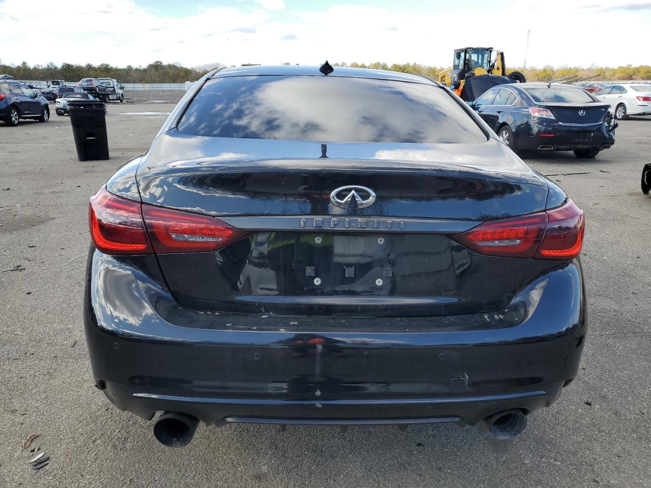2018 INFINITI Q50 LUXE - Image 6