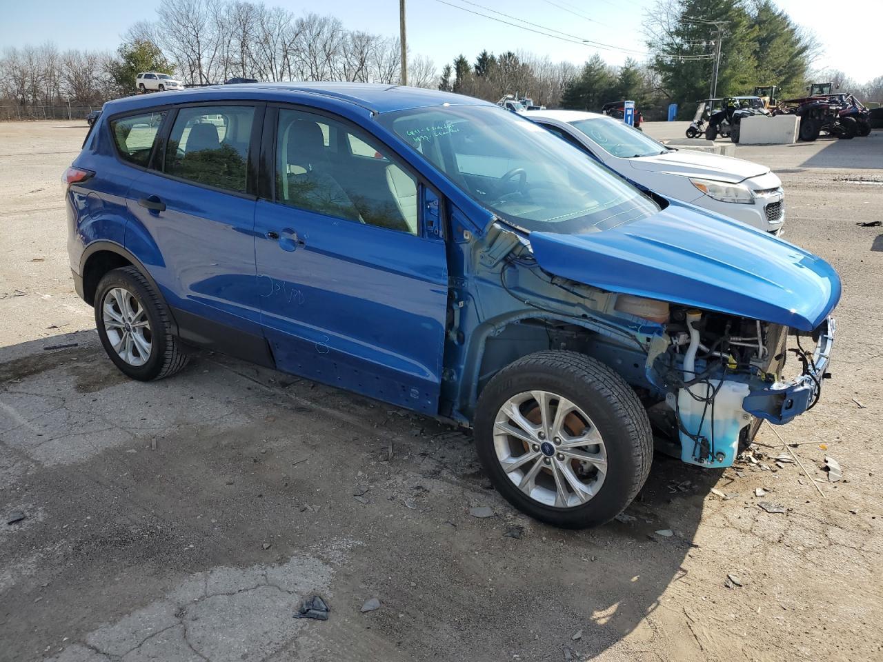 2017 FORD ESCAPE S - Image 4